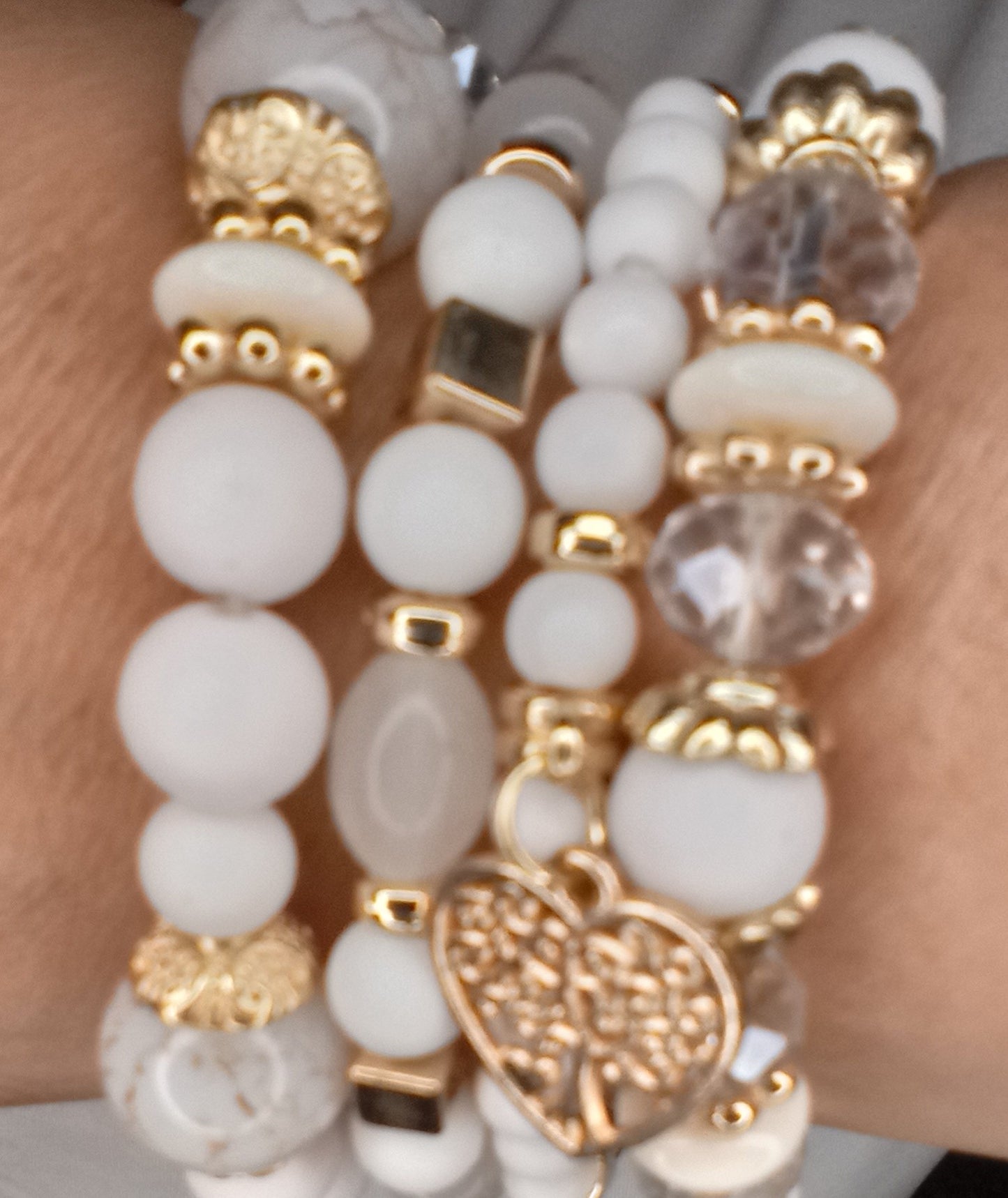 Four Piece Pearl Bracelets White and Gold with tree of life symbol